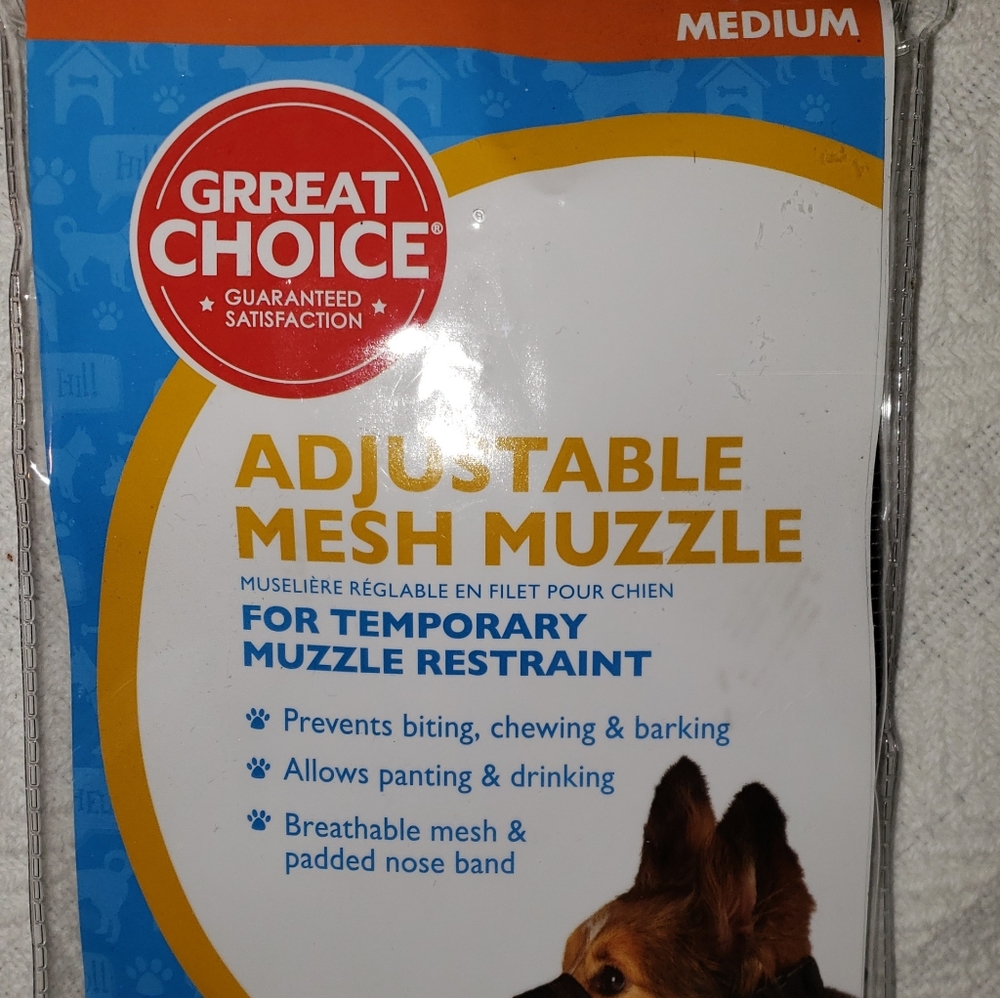 NWT- mesh muzzle